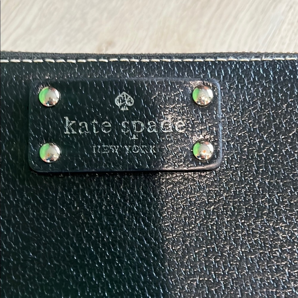 Kate Spade Black Wallet - Picture 2 of 7